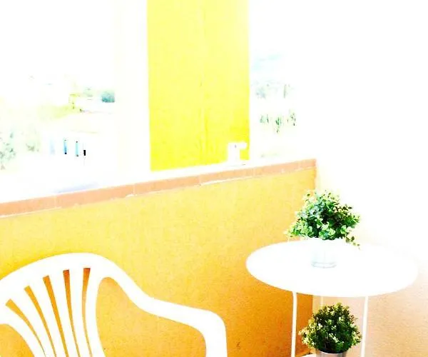 Cozy In Denia, 40 M² With Shared Pool * Denia