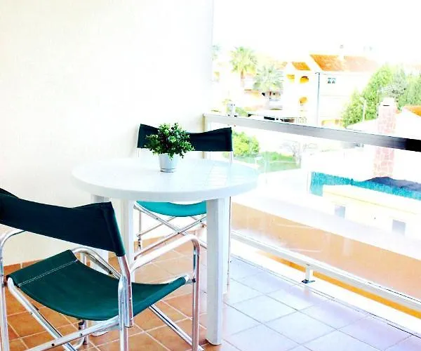 Cozy In Denia, 40 M² With Shared Pool